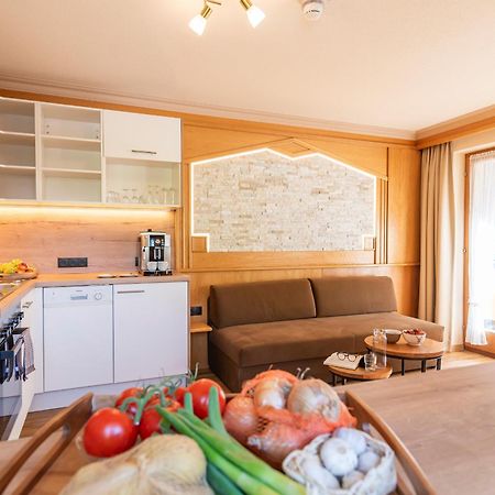 Hotel Garni Apart Tina Ischgl Esterno foto