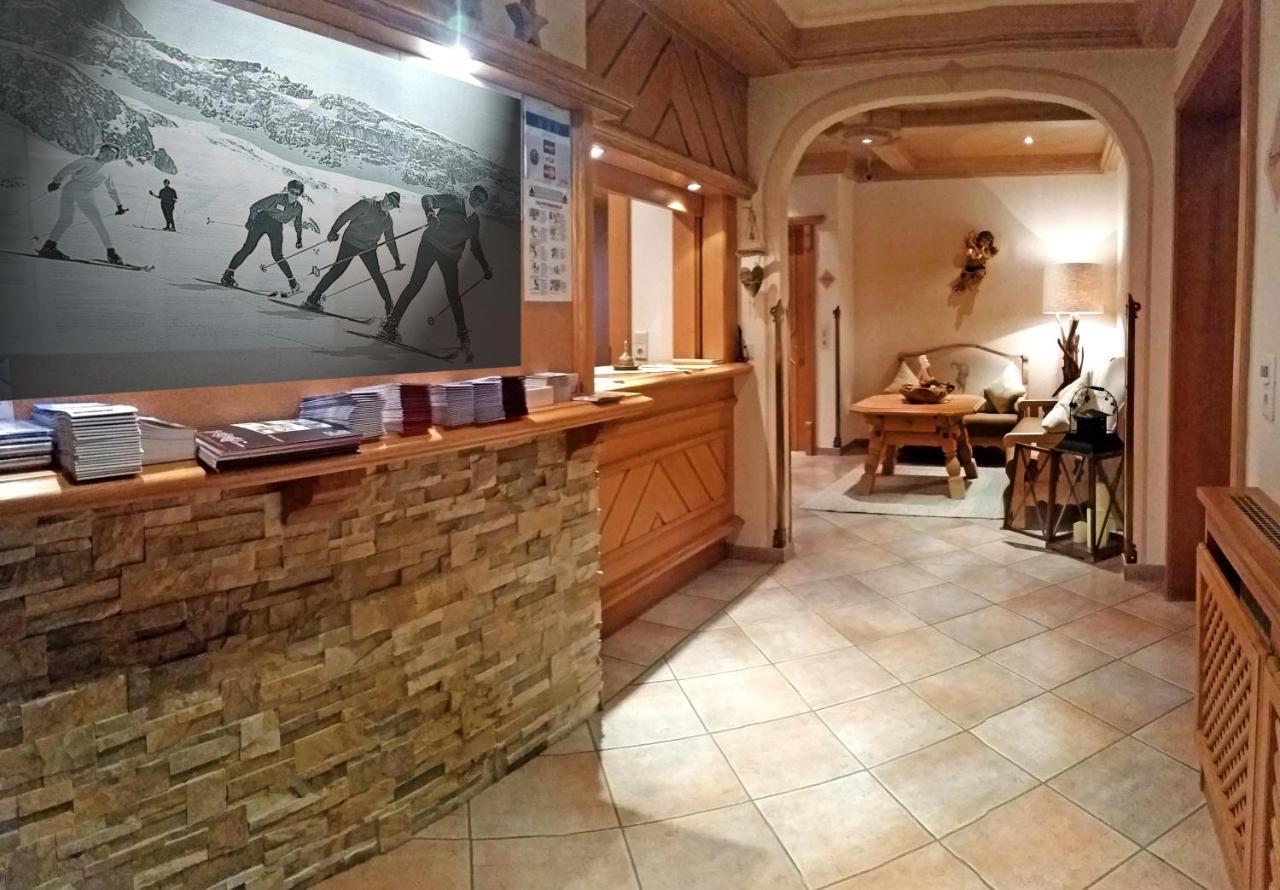 Hotel Garni Apart Tina Ischgl Esterno foto