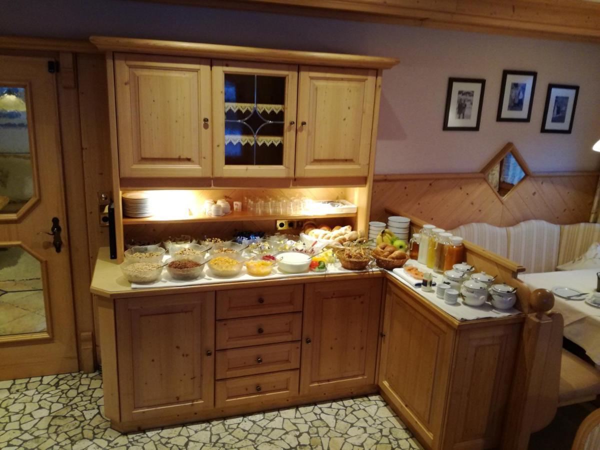 Hotel Garni Apart Tina Ischgl Esterno foto