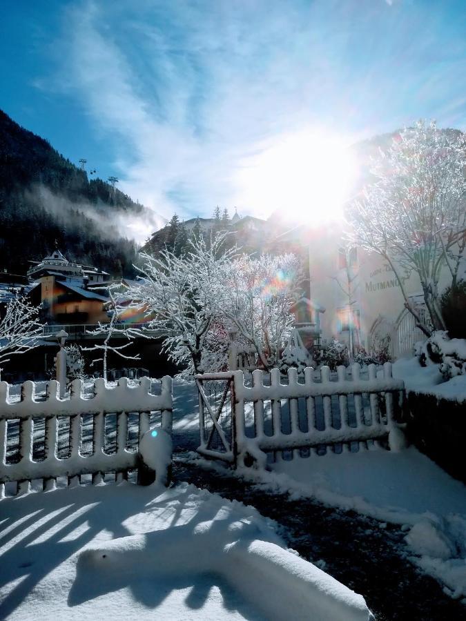 Hotel Garni Apart Tina Ischgl Esterno foto