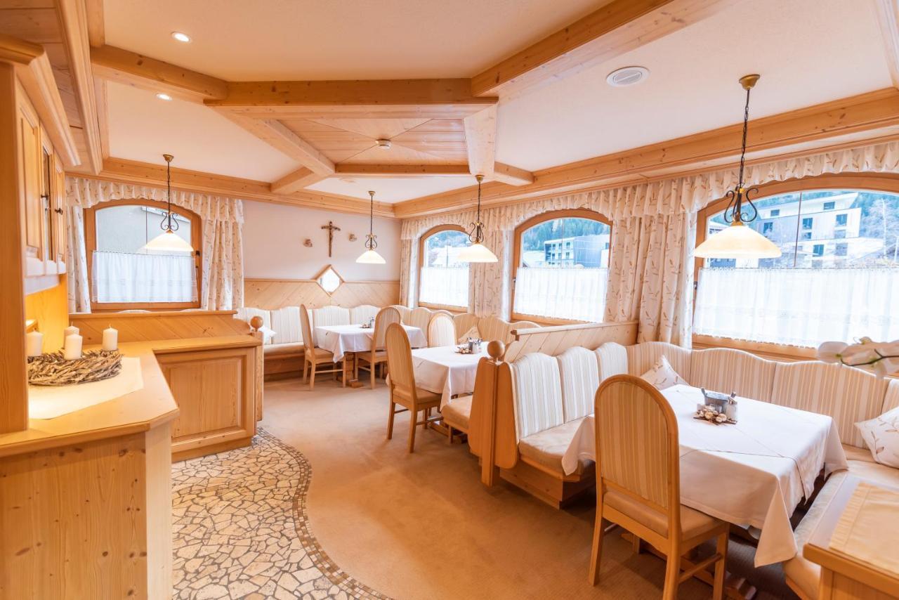 Hotel Garni Apart Tina Ischgl Esterno foto