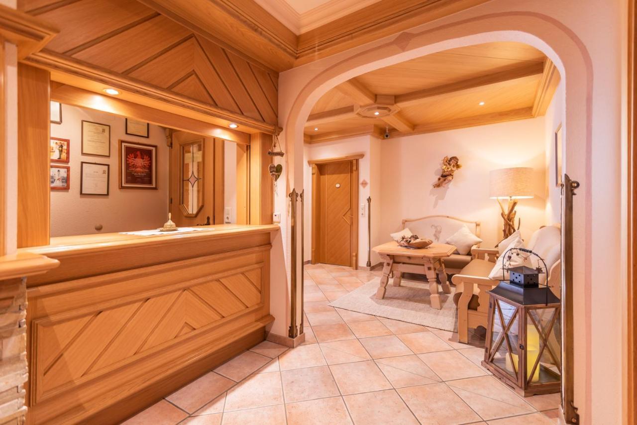 Hotel Garni Apart Tina Ischgl Esterno foto