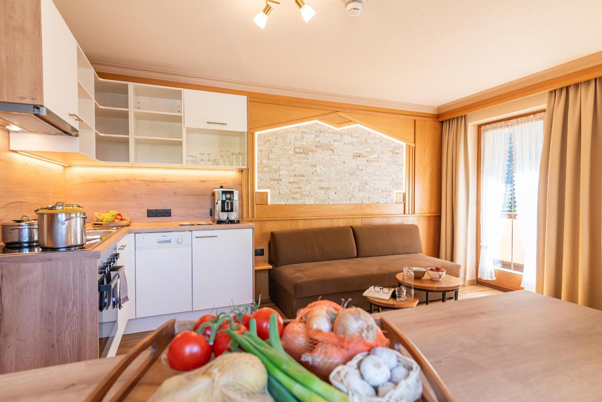 Hotel Garni Apart Tina Ischgl Esterno foto
