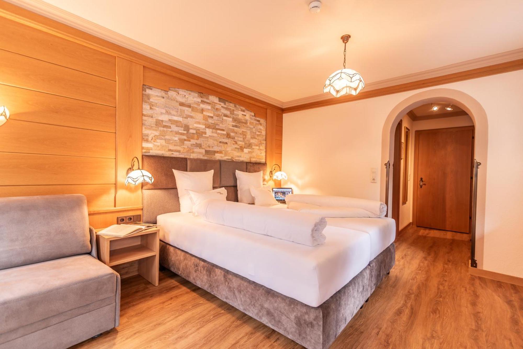 Hotel Garni Apart Tina Ischgl Esterno foto