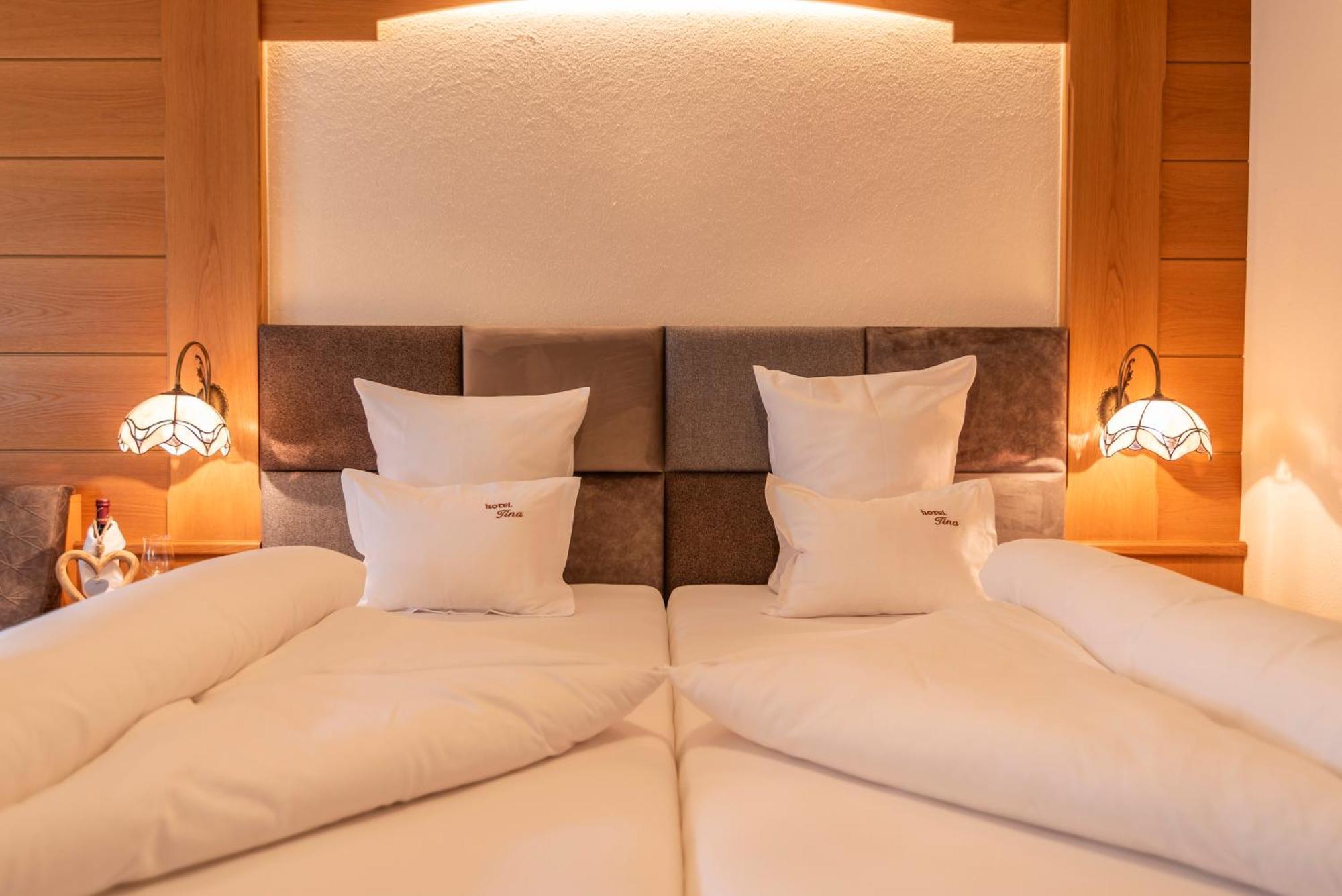 Hotel Garni Apart Tina Ischgl Esterno foto