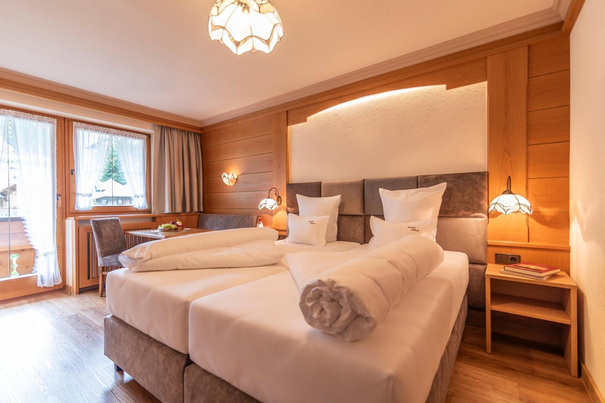 Hotel Garni Apart Tina Ischgl Esterno foto